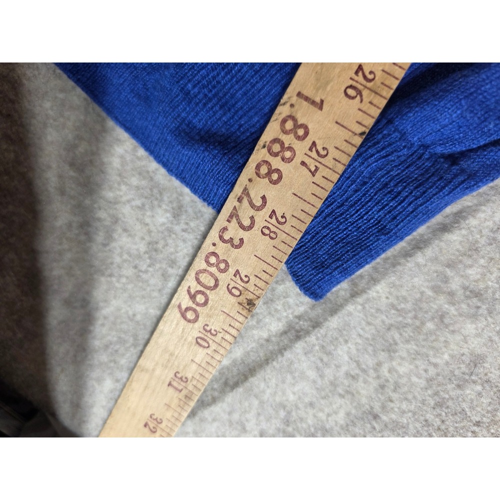 Chaps Mens XXL Blue V-Neck Sweater Cotton Cashmere Blend Embroidered Logo - Picture 5 of 5